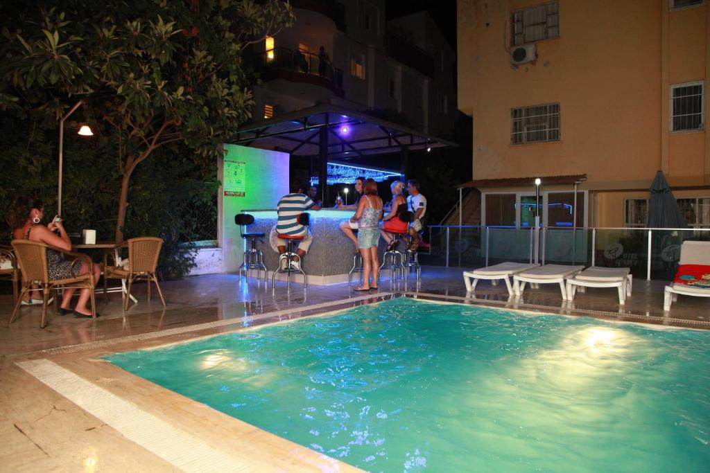 Otel Guenduez Antalya Exterior foto